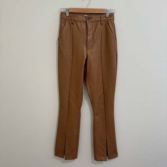 Abercrombie & Fitch NWT Split Hem Faux Leather Pants Short - Picture 2 of 8